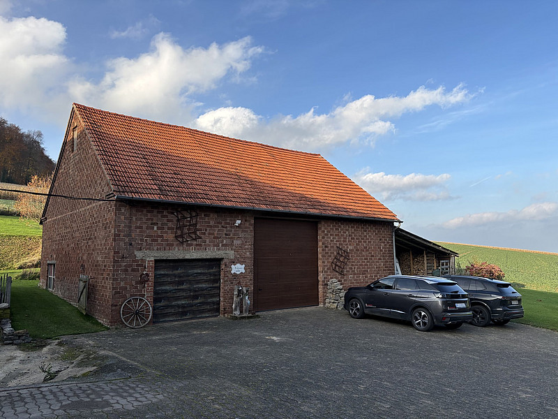 Großzügiges Wohnensemble im Grünen!