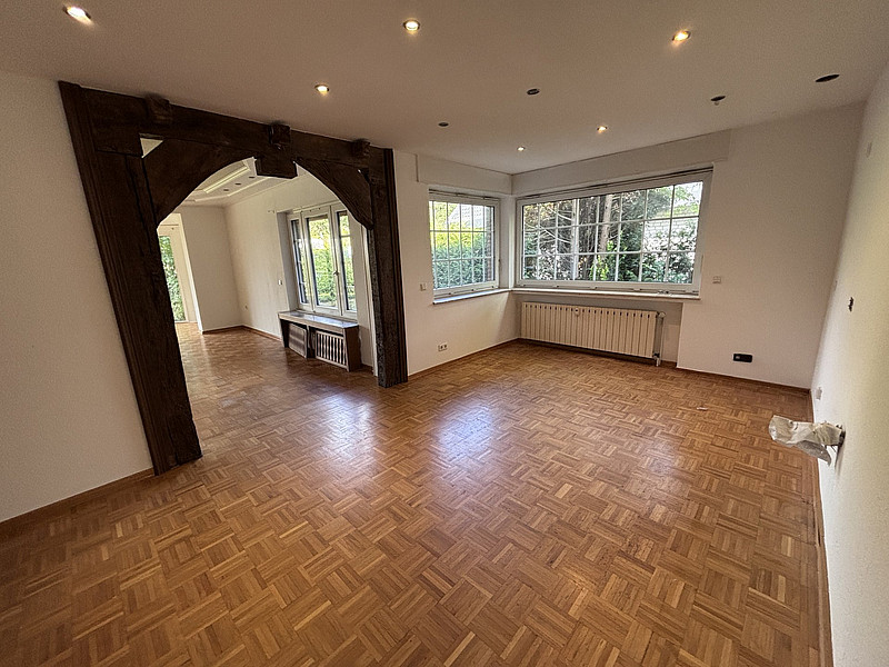 Großzügiges Zweifamilienhaus in Werrenähe von Löhne-Obernbeck!
