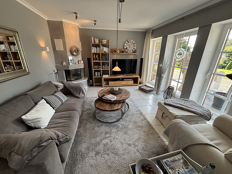 Ihr neues Zuhause zum Verlieben - Großzügige Doppelhaushälfte (nach WEG) mit Traumgarten!