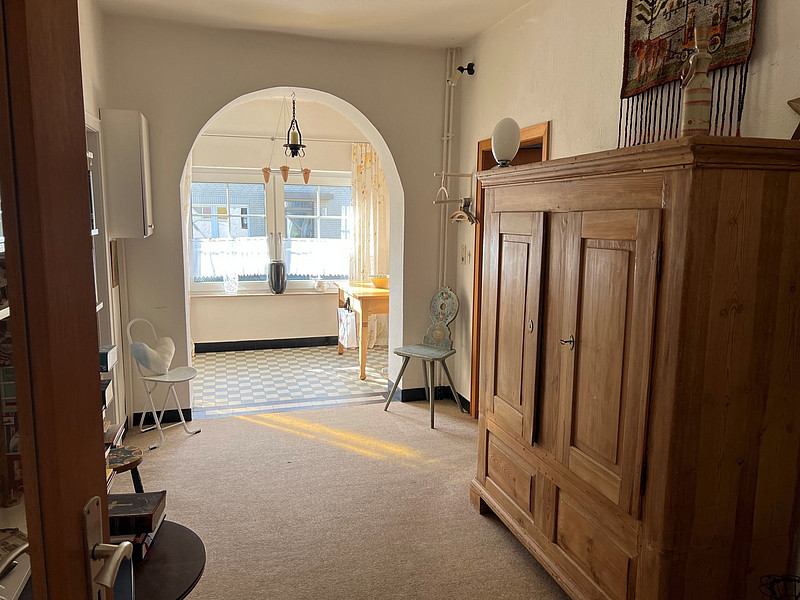 Einladendes Wohnhaus mit Potenzial in schöner Wohnlage