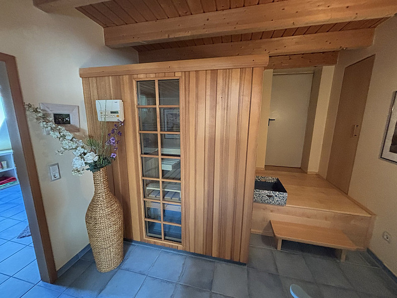 Ihr neues Zuhause zum Verlieben - Großzügige Doppelhaushälfte (nach WEG) mit Traumgarten!