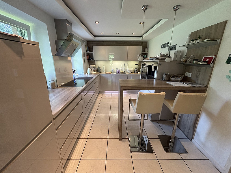 Traumhafte Eigentumswohnung in Form einer Doppelhaushälfte mit wunderschönem Garten!