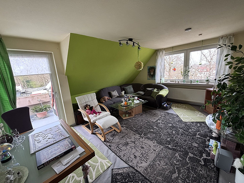 Gemütliche Eigentumswohnung mit Loggia in zentraler Lage!