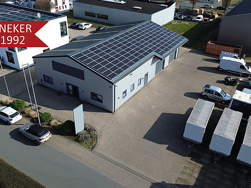 Modernes Hallengebäude mit Büroräumen in Enger!