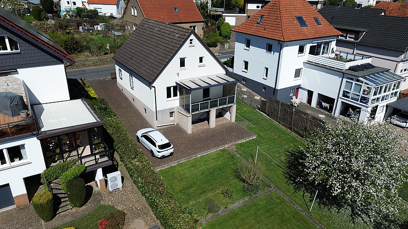 Großes Gründstück mit Altbestand in attraktiver Lage!