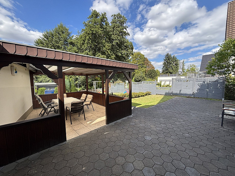 Perfektes Mehrgenerationenhaus in schöner Wohnlage von Löhne!