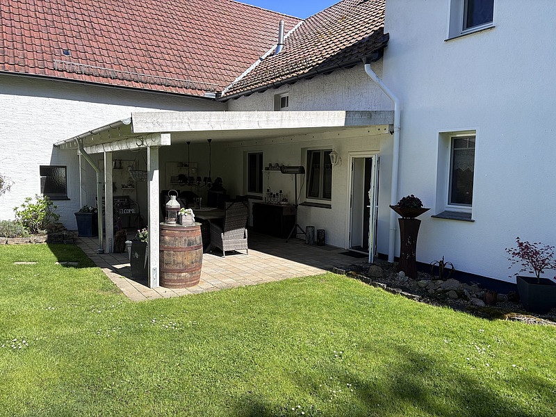 Modernisiertes, ehemaliges landwirtschaftliches Anwesen 