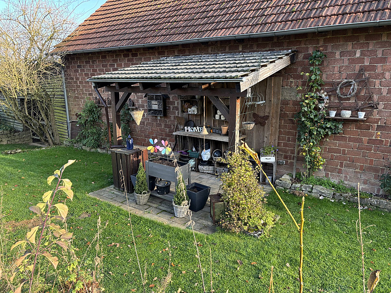 Großzügiges Wohnensemble im Grünen!