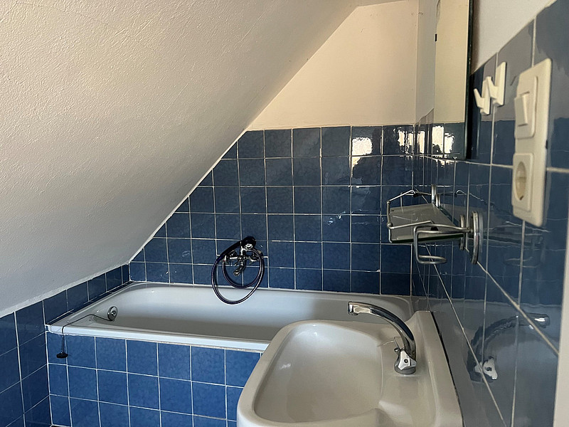 Einladendes Wohnhaus mit Potenzial in schöner Wohnlage