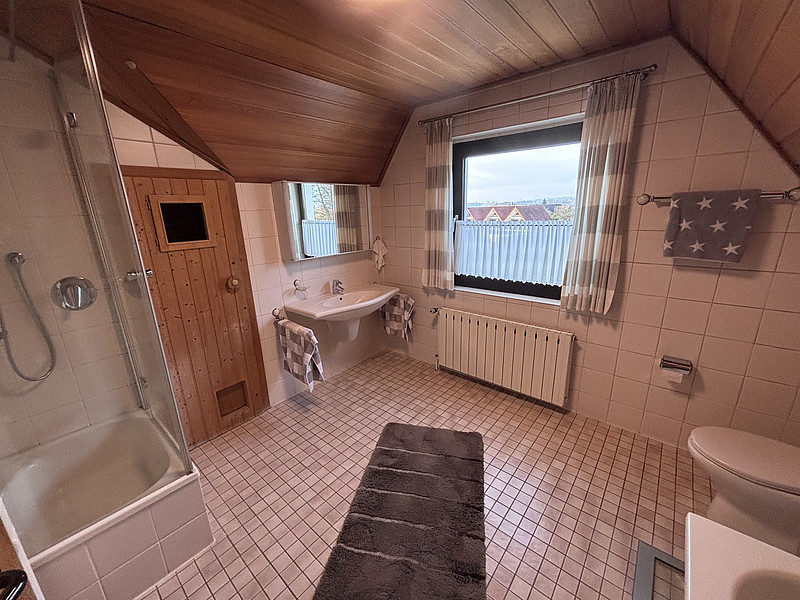 Perfektes Mehrgenerationenhaus in schöner Wohnlage von Löhne!