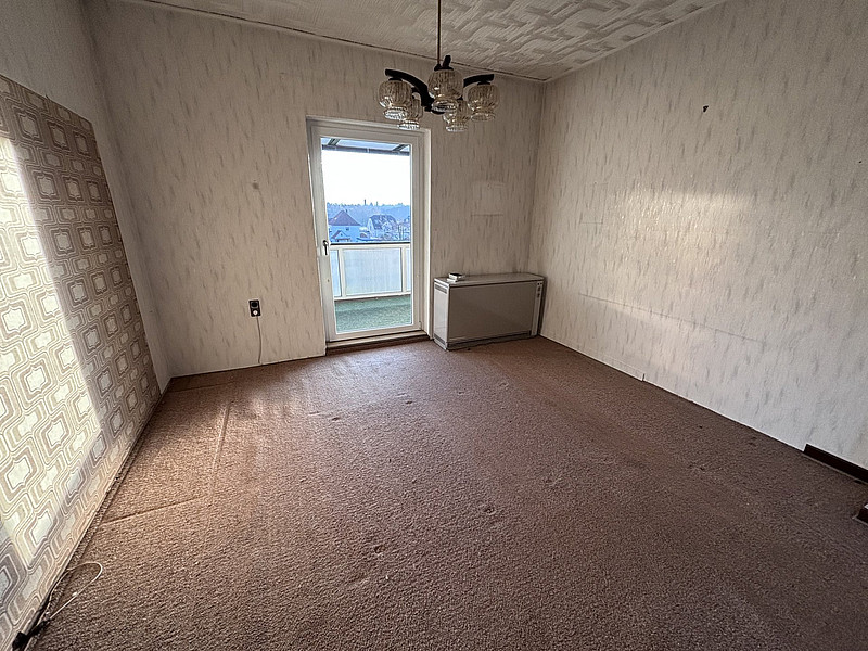 Machen Sie was daraus! Einfamilienhaus mit großem Grundstück!