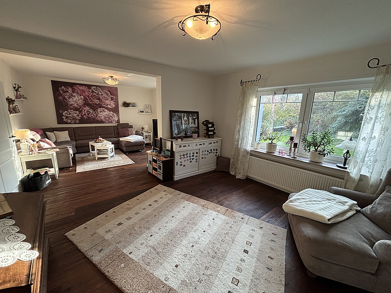 Großzügiges Wohnensemble im Grünen!