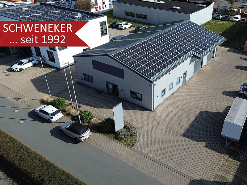 Modernes Hallengebäude mit Büroräumen in Enger!