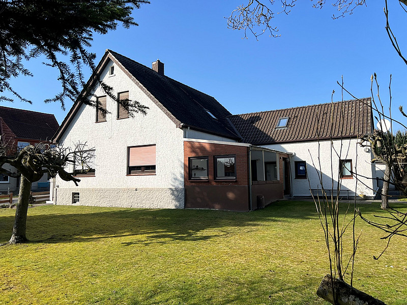 Einladendes Wohnhaus mit Potenzial in schöner Wohnlage