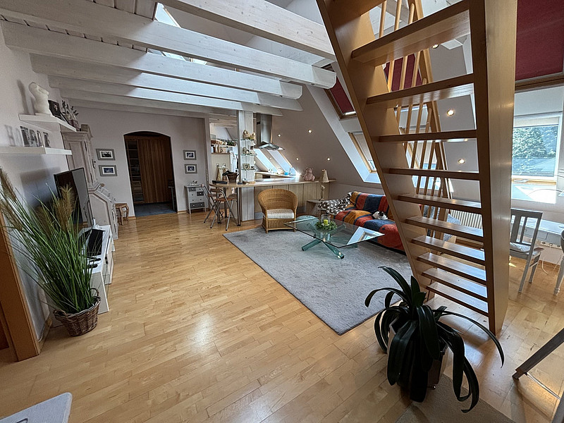 Ihr neues Zuhause zum Verlieben - Großzügige Doppelhaushälfte (nach WEG) mit Traumgarten!