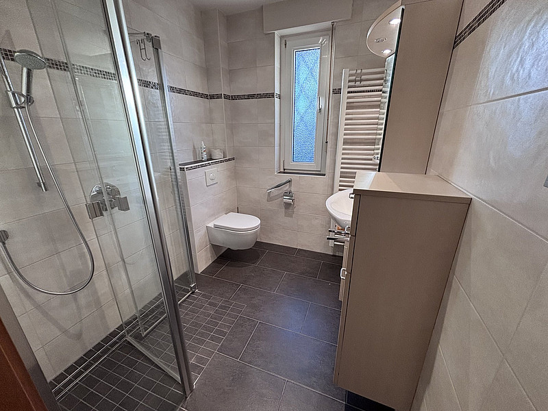 Machen Sie was daraus! Einfamilienhaus mit großem Grundstück!