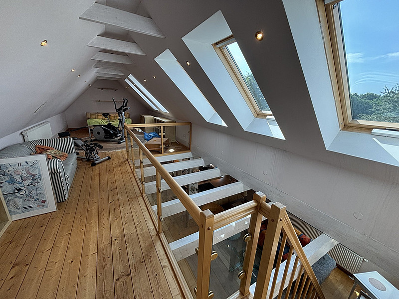 Ihr neues Zuhause zum Verlieben - Großzügige Doppelhaushälfte (nach WEG) mit Traumgarten!