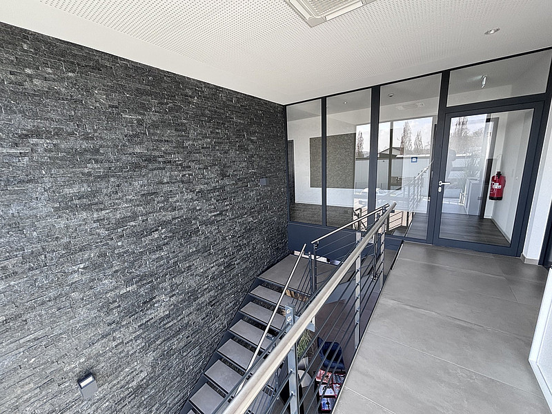 Modernes und repräsentatives Bürogebäude im Gewerbegebiet von Enger!